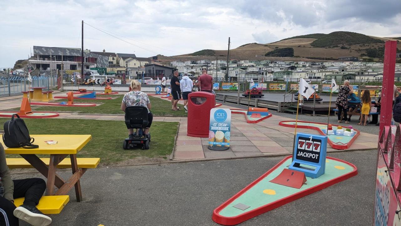 Gloria Stay - Aberystwyth Caravan Exterior photo